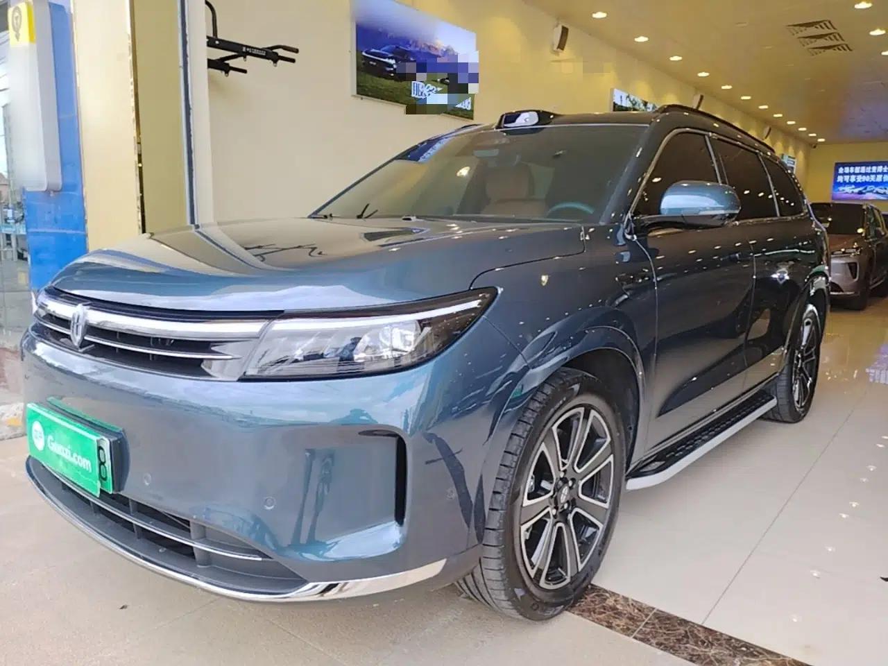 Hima AITO M7 2024 1.5T Intelligent Driving 4WD Ultra Version 6 Seats — миниатюра 1