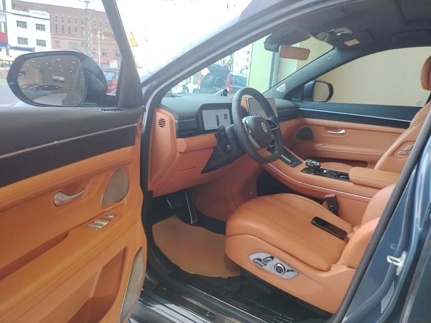Hima AITO M7 2024 1.5T Intelligent Driving 4WD Ultra Version 6 Seats — миниатюра 19