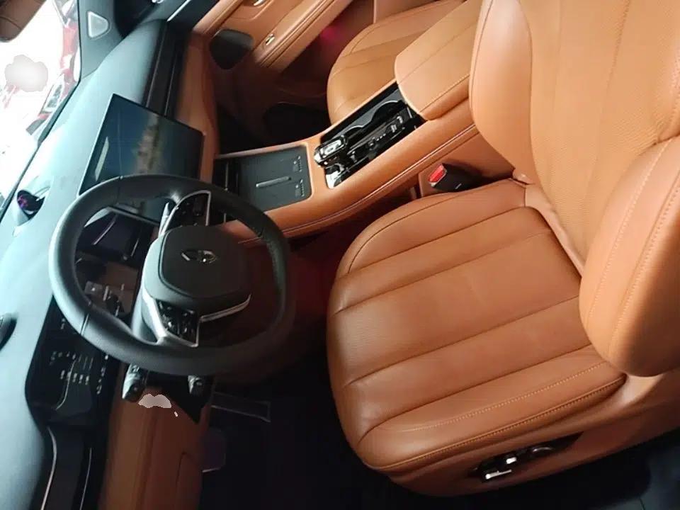 Hima AITO M7 2024 1.5T Intelligent Drive Rear-Drive Ultra Version 5 Seats — миниатюра 17