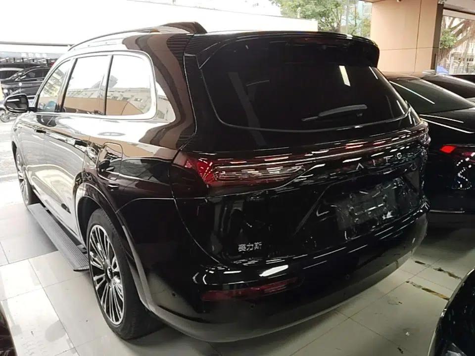 Hima AITO M7 2024 1.5T Intelligent Drive Rear-Drive Ultra Version 5 Seats — миниатюра 7