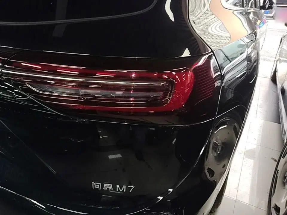 Hima AITO M7 2024 1.5T Intelligent Drive Rear-Drive Ultra Version 5 Seats — миниатюра 8