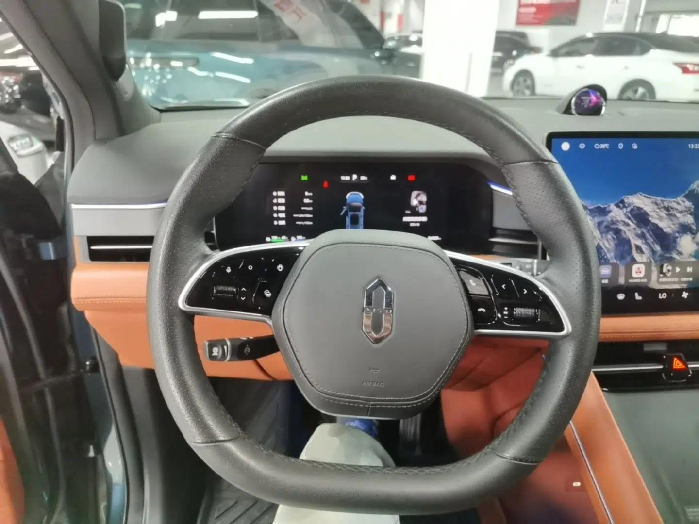 Hima AITO M7 2024 1.5T Intelligent Driving Rear-Drive Ultra Version 6 Seats — миниатюра 13