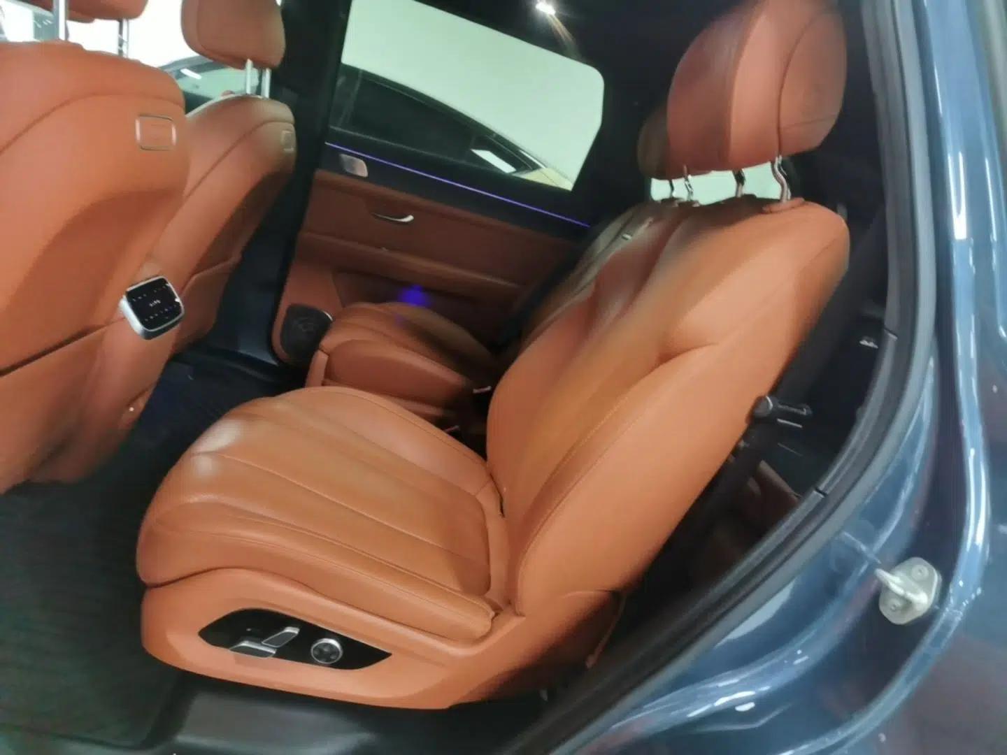 Hima AITO M7 2024 1.5T Intelligent Driving Rear-Drive Ultra Version 6 Seats — миниатюра 19