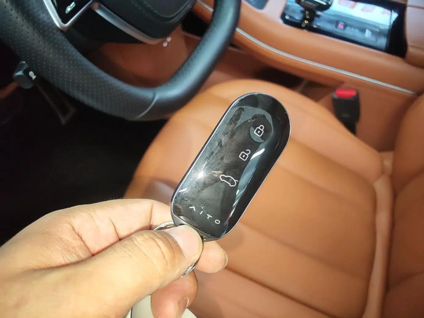 Hima AITO M7 2024 1.5T Intelligent Drive Rear-Drive Ultra Version 5 Seats — миниатюра 12