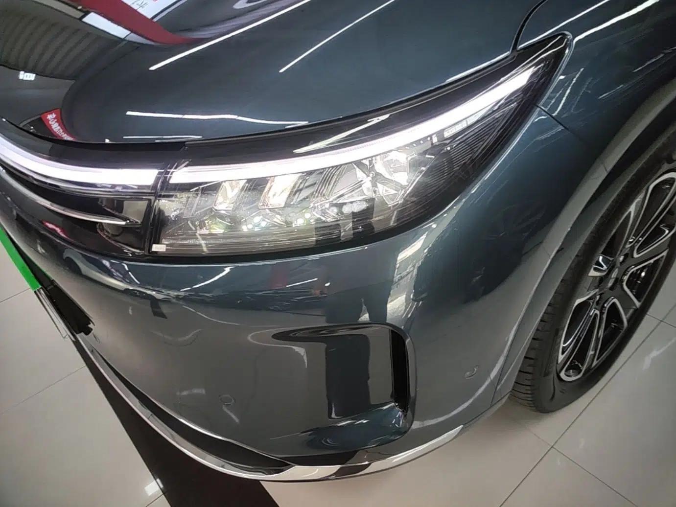 Hima AITO M7 2024 1.5T Intelligent Drive Rear-Drive Ultra Version 5 Seats — миниатюра 9