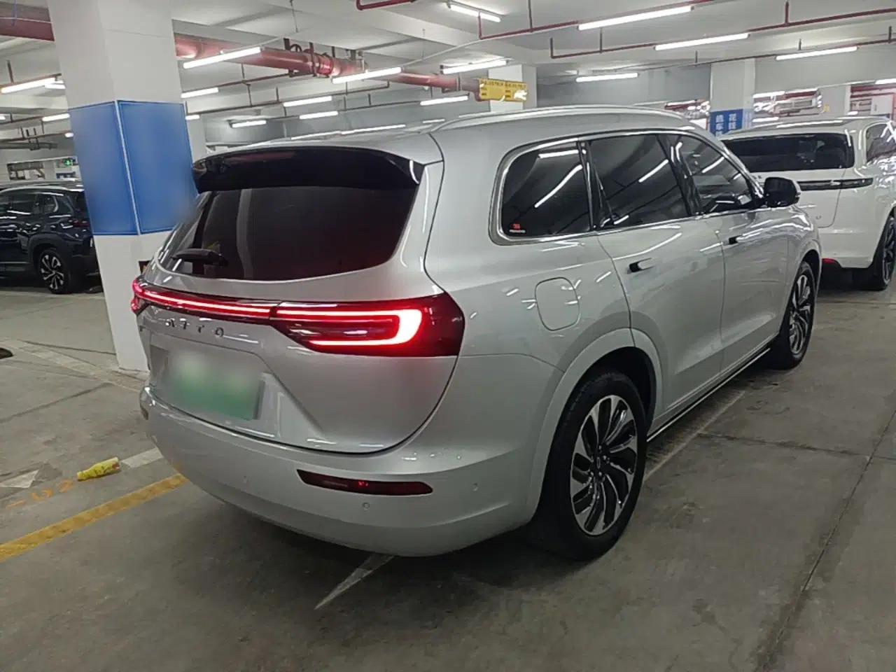 Hima AITO M7 2024 1.5T Rear-Drive Plus Version 5 Seats — миниатюра 4
