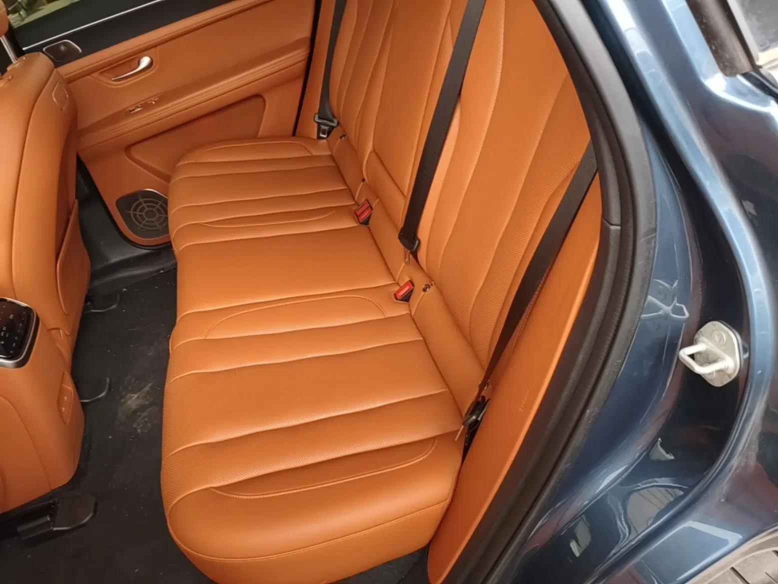 Hima AITO M7 2024 1.5T Rear-Drive Plus Version 5 Seats — миниатюра 19