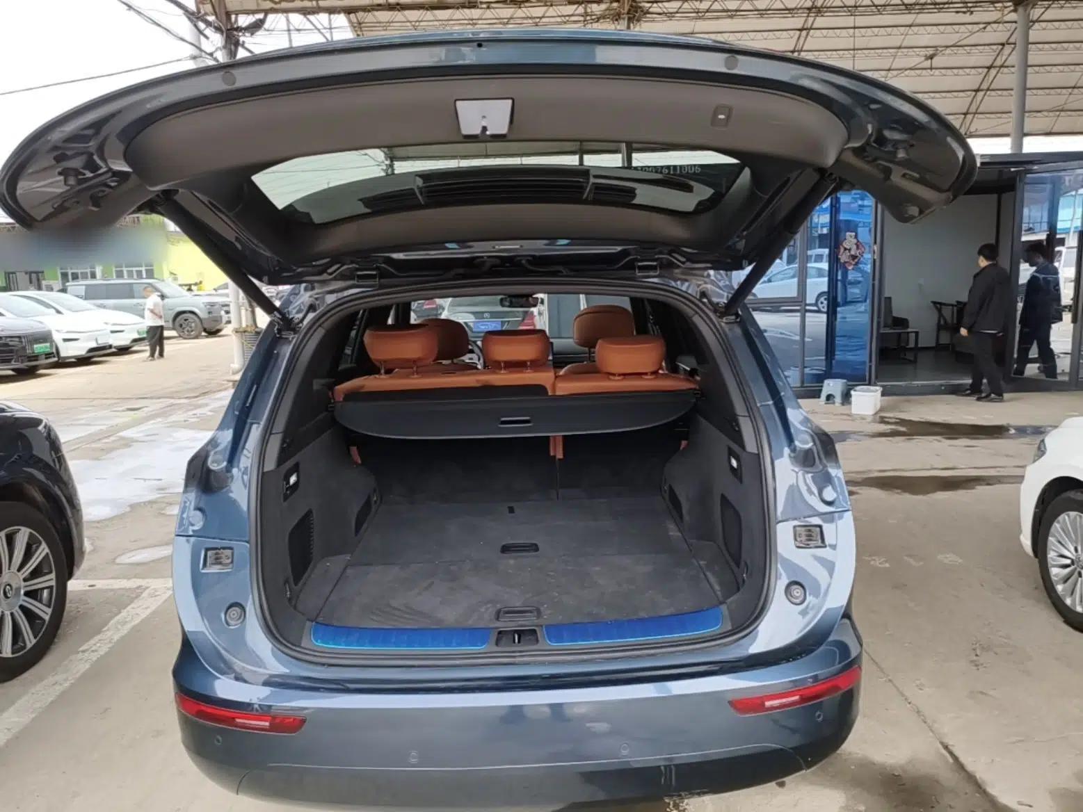 Hima AITO M7 2024 1.5T Rear-Drive Plus Version 5 Seats — миниатюра 21