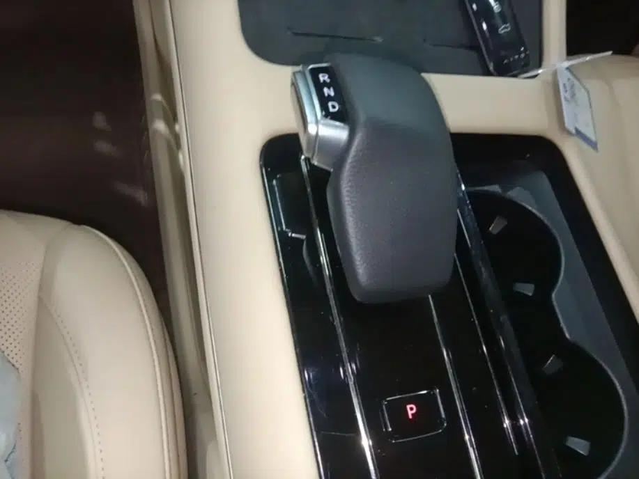 Hima AITO M7 2022 1.5T Rear-Drive Comfort Edition — миниатюра 17