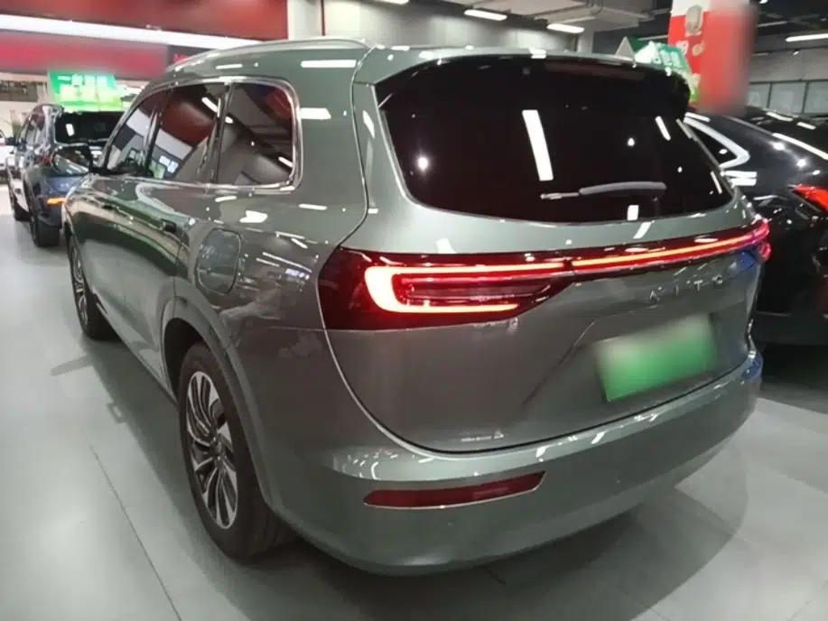 Hima AITO M7 2022 1.5T Rear-Drive Comfort Edition — миниатюра 4