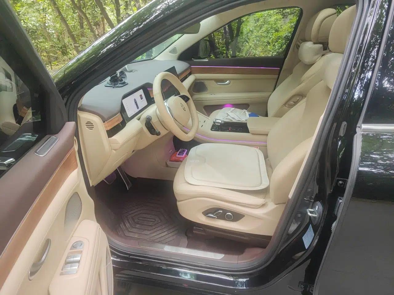 Hima AITO M7 2024 1.5T Intelligent Driving 4WD Max Edition 5 Seats — миниатюра 17