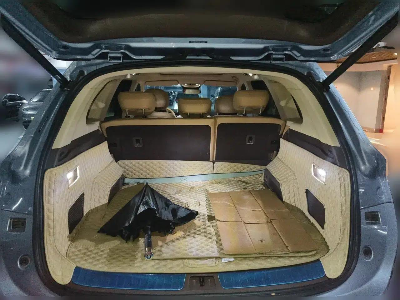 Hima AITO M7 2024 1.5T Rear-Drive Plus Version 5 Seats — миниатюра 20
