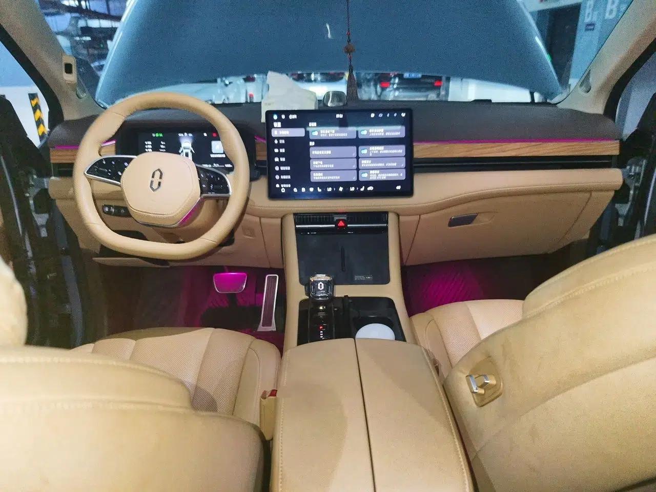 Hima AITO M7 2024 1.5T Rear-Drive Plus Version 5 Seats — миниатюра 10