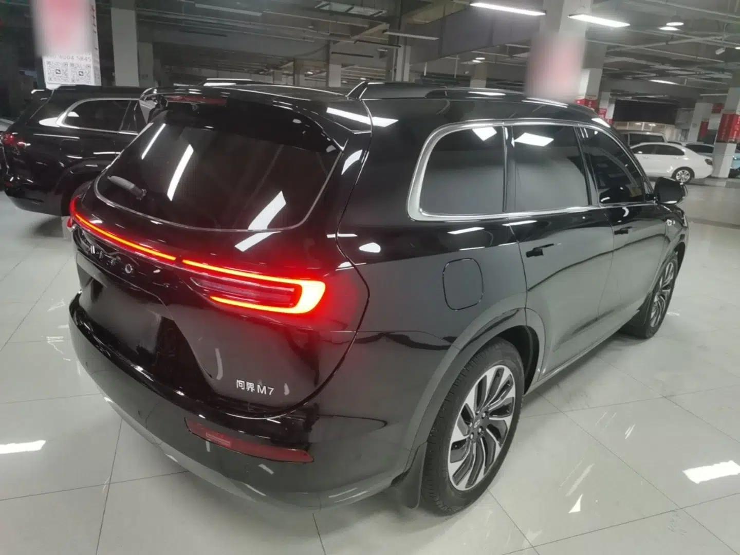 Hima AITO M7 2024 1.5T Intelligent Driving Rear-Drive Max Edition 5 Seats — миниатюра 4