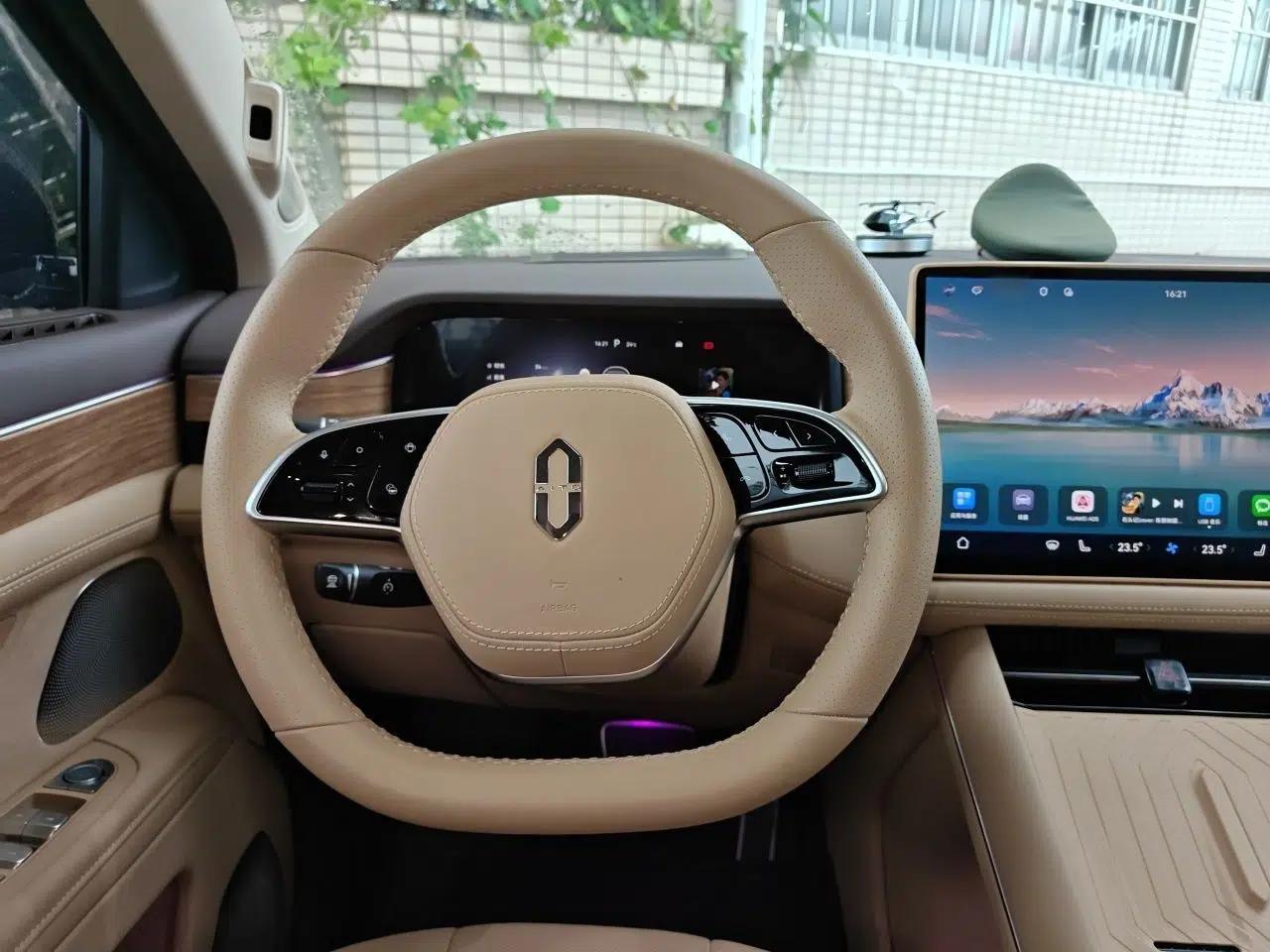 Hima AITO M7 2024 1.5T Intelligent Driving Rear-Drive Max Edition 6 Seats — миниатюра 11