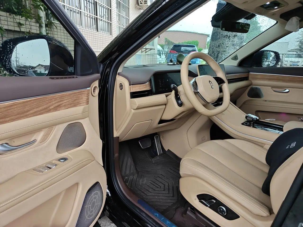 Hima AITO M7 2024 1.5T Intelligent Driving Rear-Drive Max Edition 6 Seats — миниатюра 17