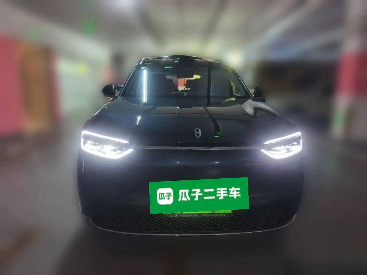 Hima AITO M7 2026 Model Pure Electric Max Long Range 6-Seater Version — миниатюра 2