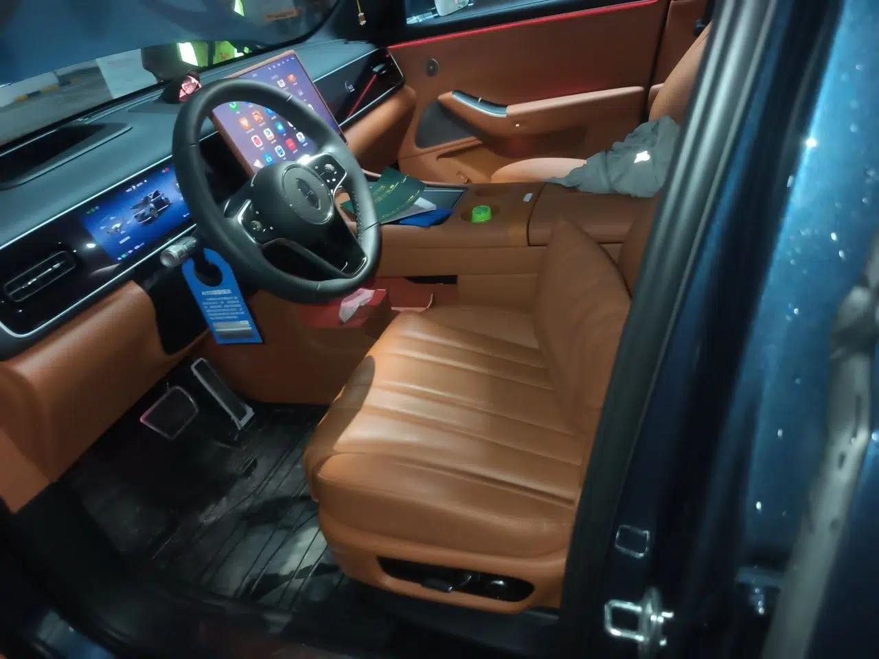 Hima AITO M7 2026 Model Pure Electric Max Long Range 6-Seater Version — миниатюра 16