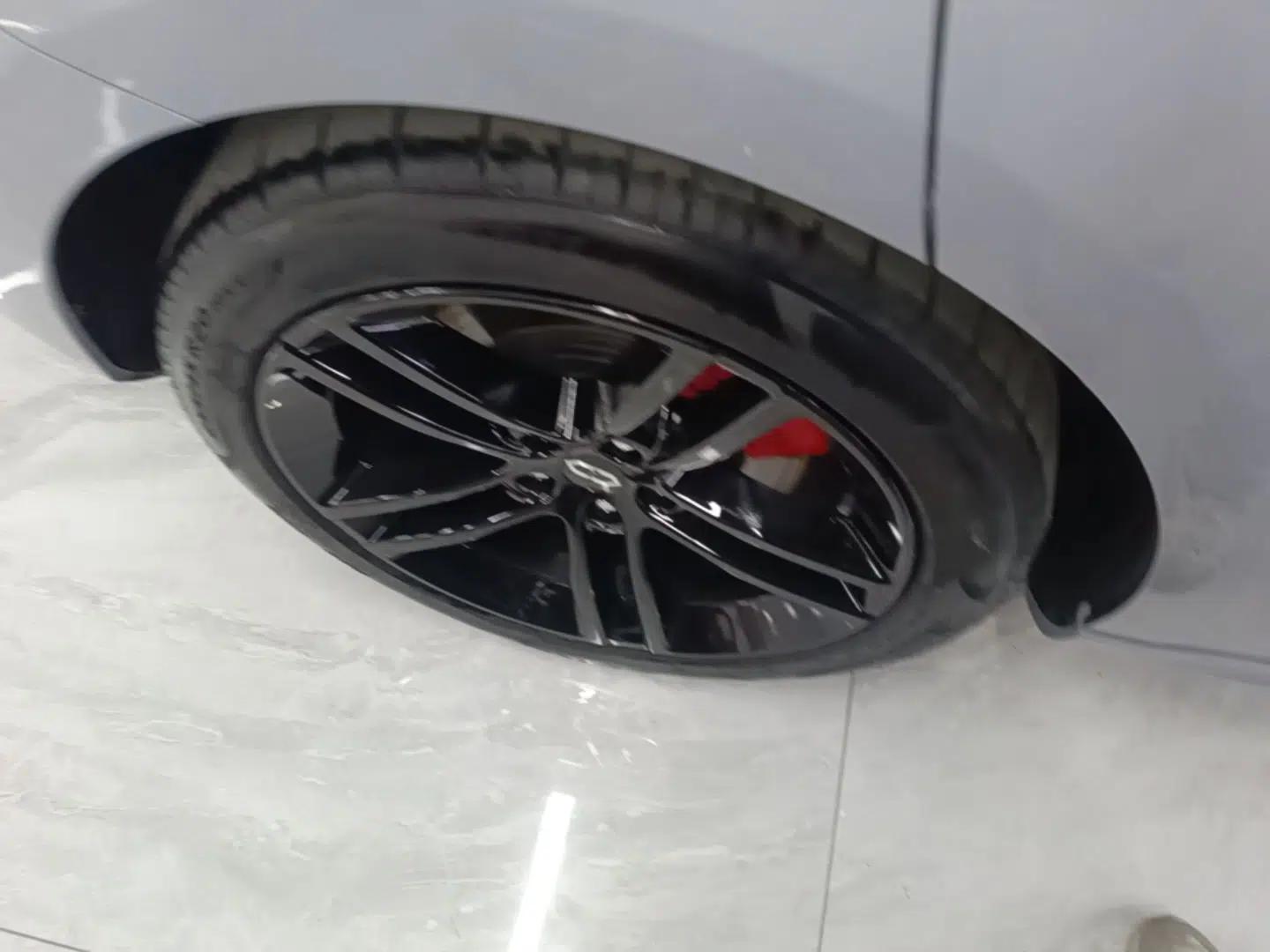 Hima AITO M5 2024 Extended-Range Max RS Four-Wheel Drive Advanced Intelligent Driving Version — миниатюра 10