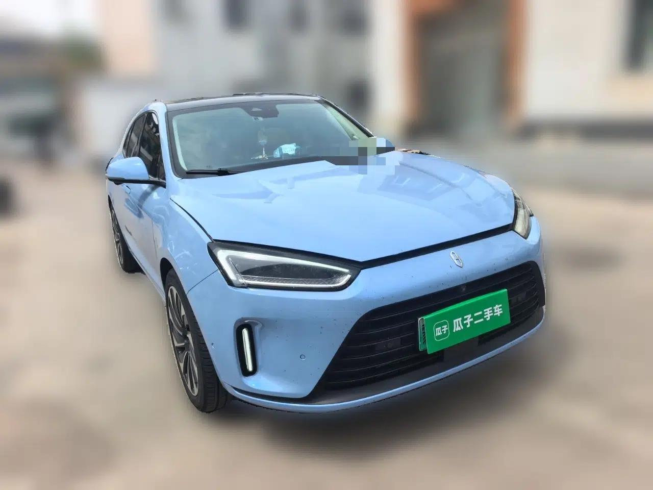 Hima AITO M5 2022 Extended-Range Four-Wheel Drive Performance Version — миниатюра 3