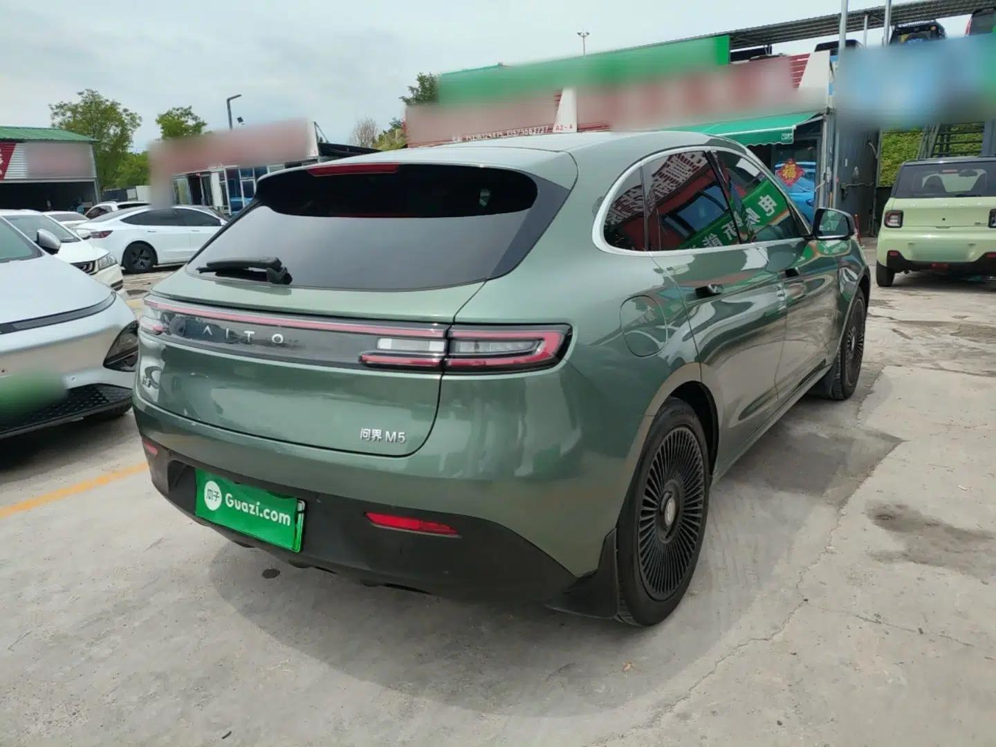 Hima AITO M5 2022 Extended-Range Four-Wheel Drive Flagship Edition — миниатюра 4