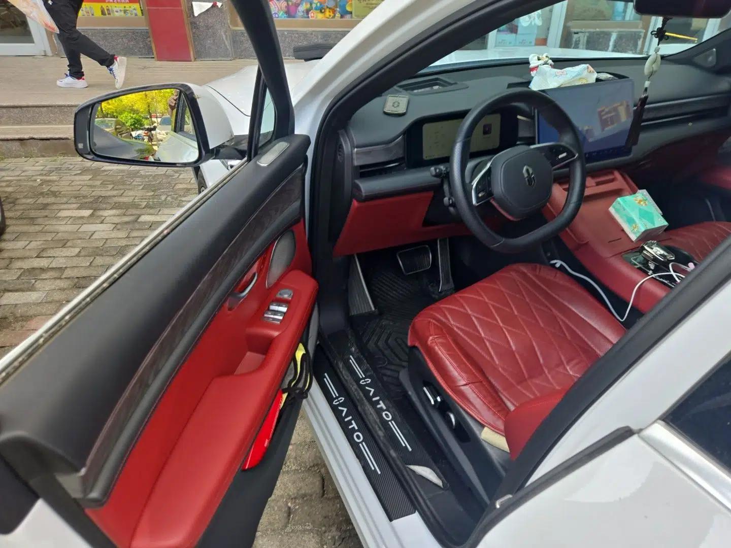 Hima AITO M5 2023 Pure Electric All-Wheel Drive Intelligent Driving Version — миниатюра 13