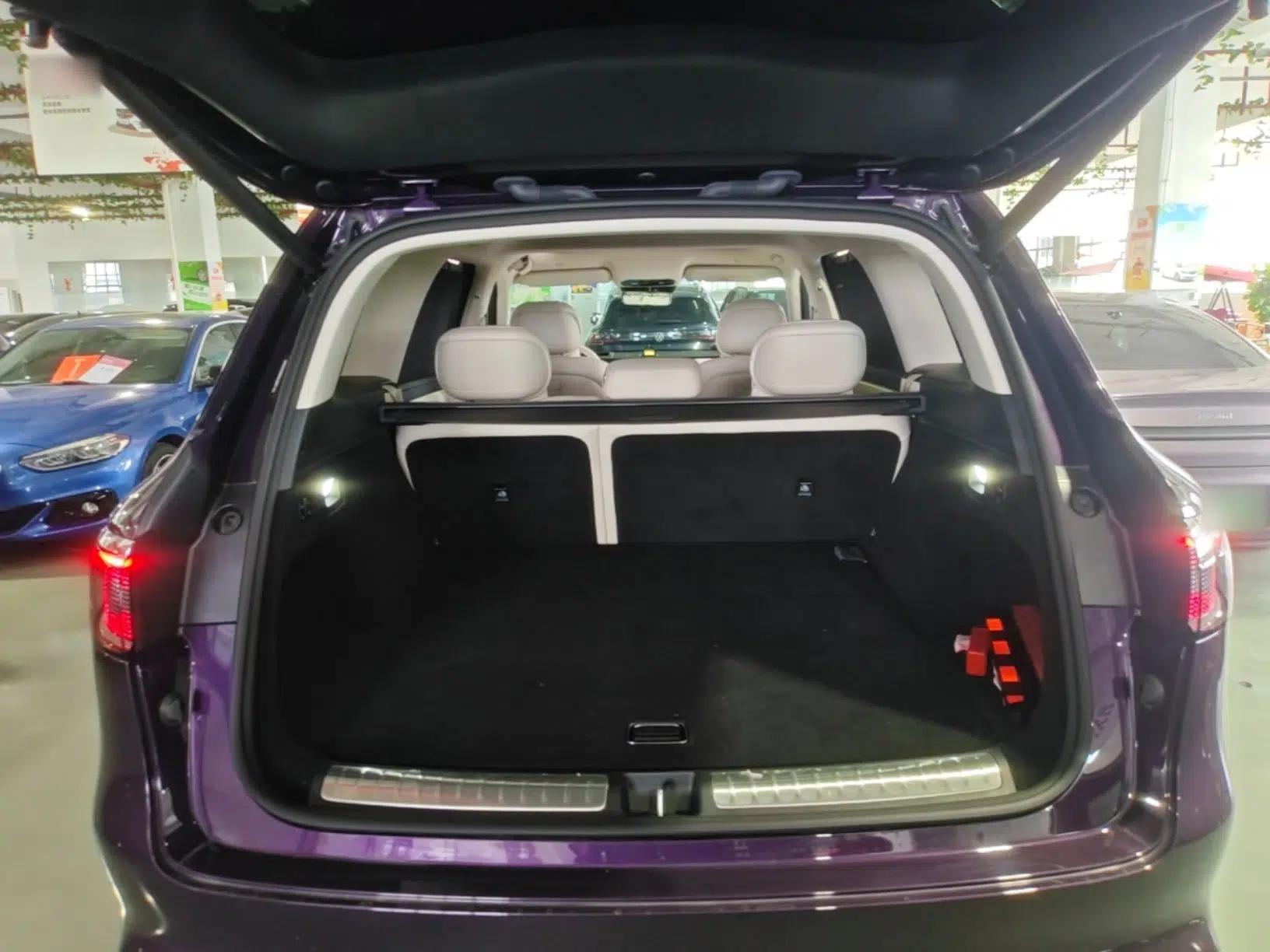 Hima AITO M8 2025 Extended-Range Max+ Version 53.4 kWh 5-Seater Edition — миниатюра 22