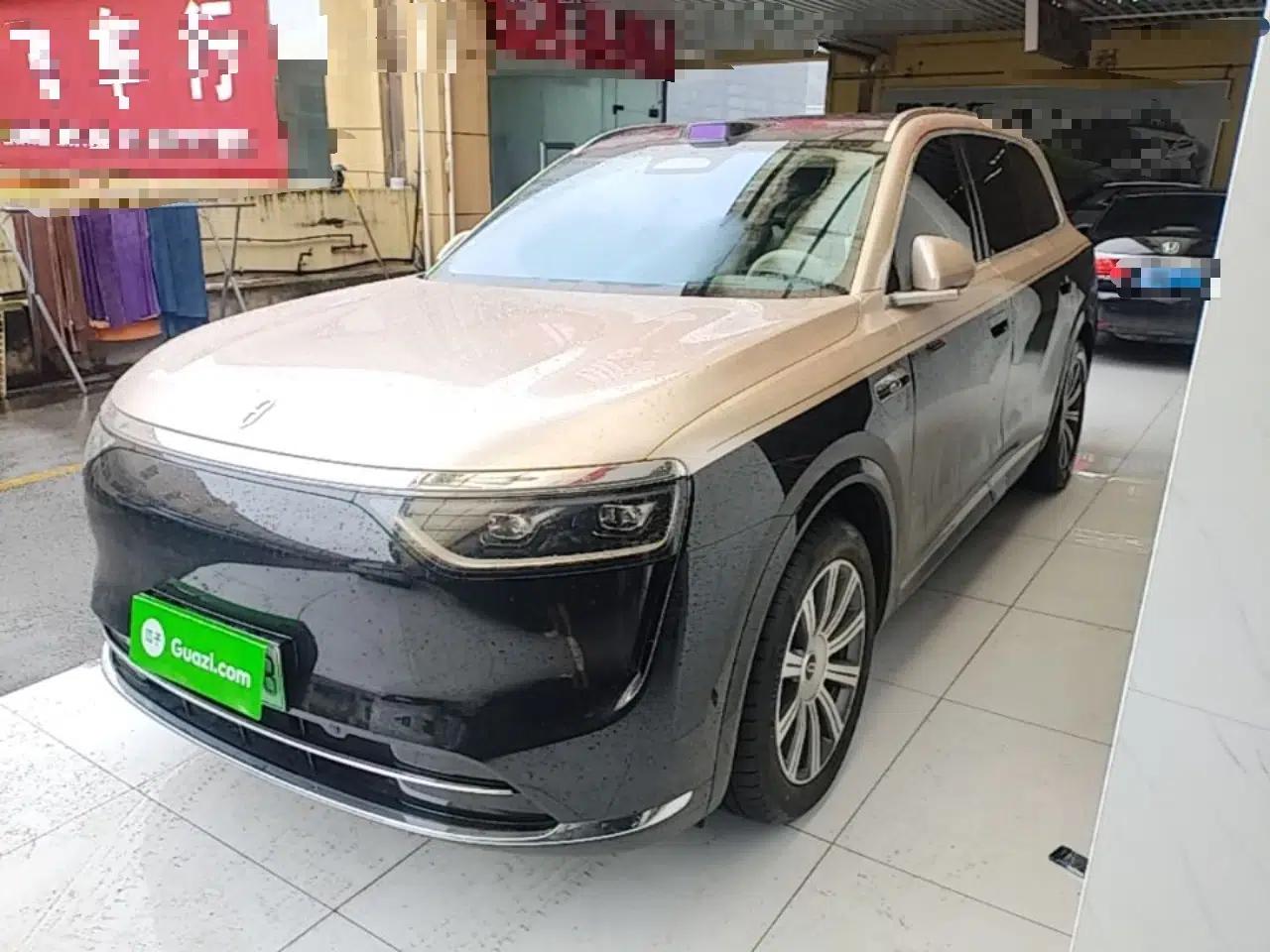 Hima AITO M8 2025 Extended-Range Max+ Version 53.4 kWh 5-Seater Edition — миниатюра 1