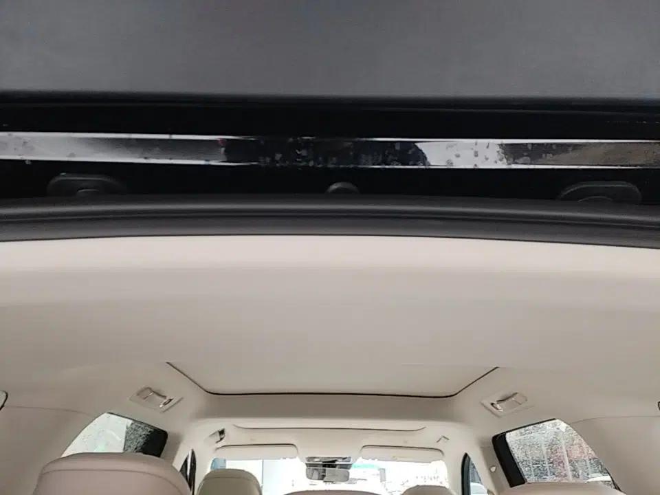 Hima AITO M8 2025 Extended-Range Max+ Version 53.4 kWh 5-Seater Edition — миниатюра 21