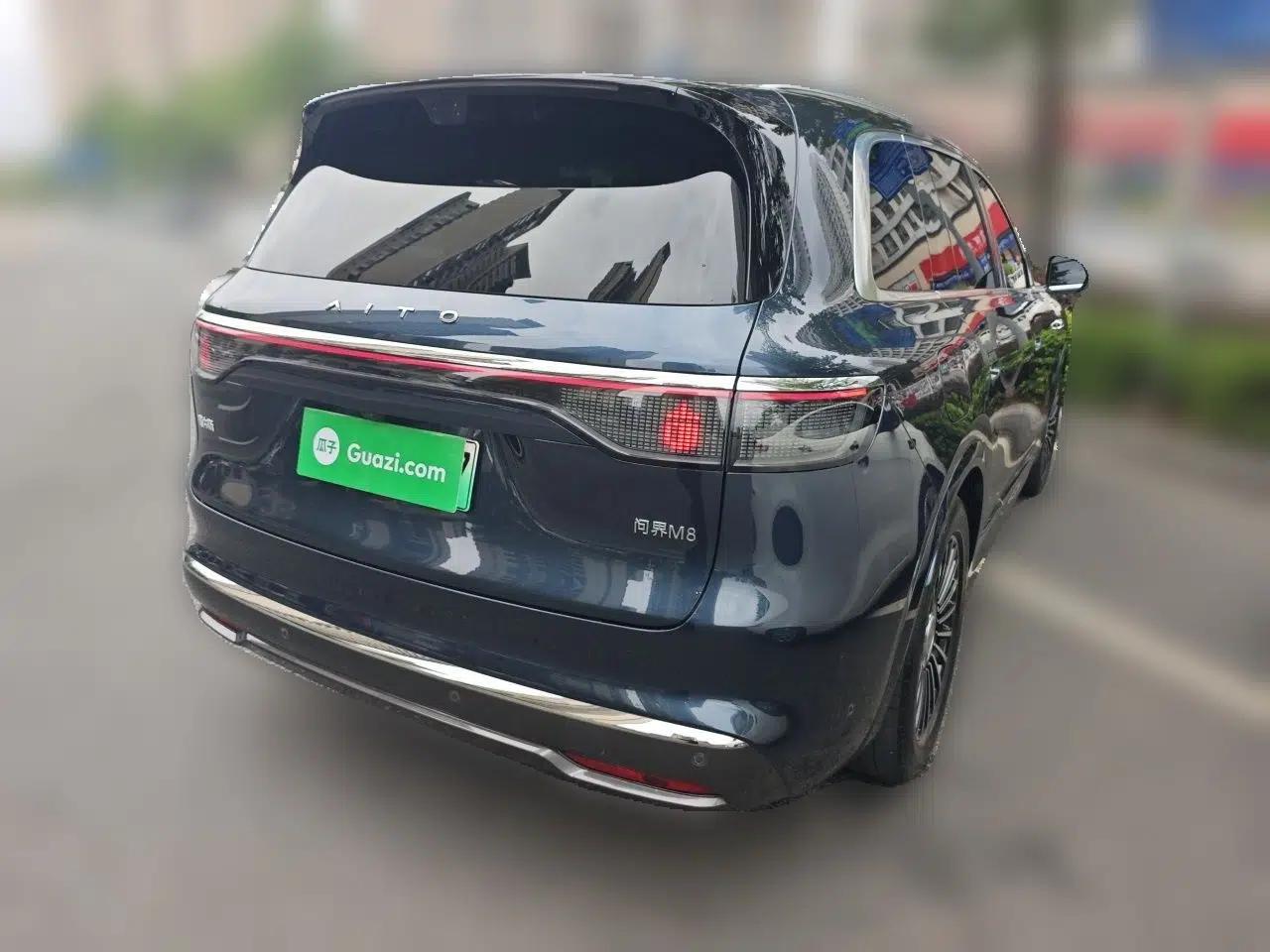 Hima AITO M8 2025 Extended-Range Max+ Version 53.4 kWh 6-Seater Edition — миниатюра 6