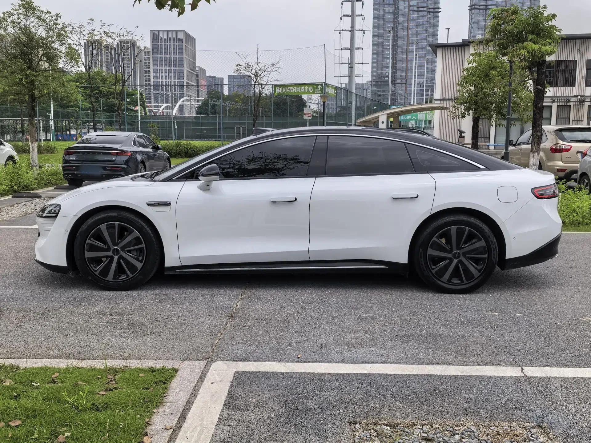 Hima Luxeed S7 2024 Max Rear-Drive Long-Range Intelligent Driving Version — миниатюра 3