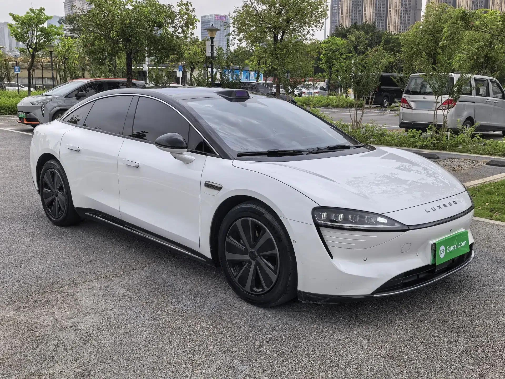 Hima Luxeed S7 2024 Max Rear-Drive Long-Range Intelligent Driving Version — миниатюра 8