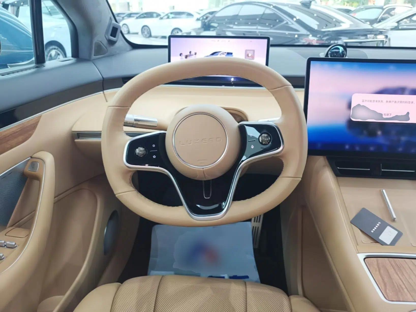 Hima Luxeed R7 2024 All-Electric 667 km Max — миниатюра 14