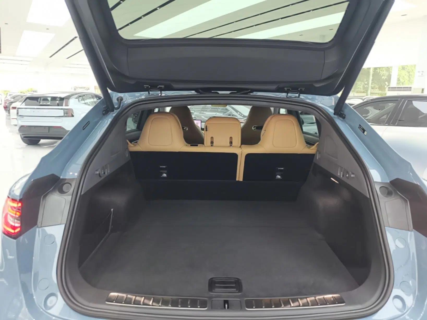 Hima Luxeed R7 2024 All-Electric 667 km Max — миниатюра 22