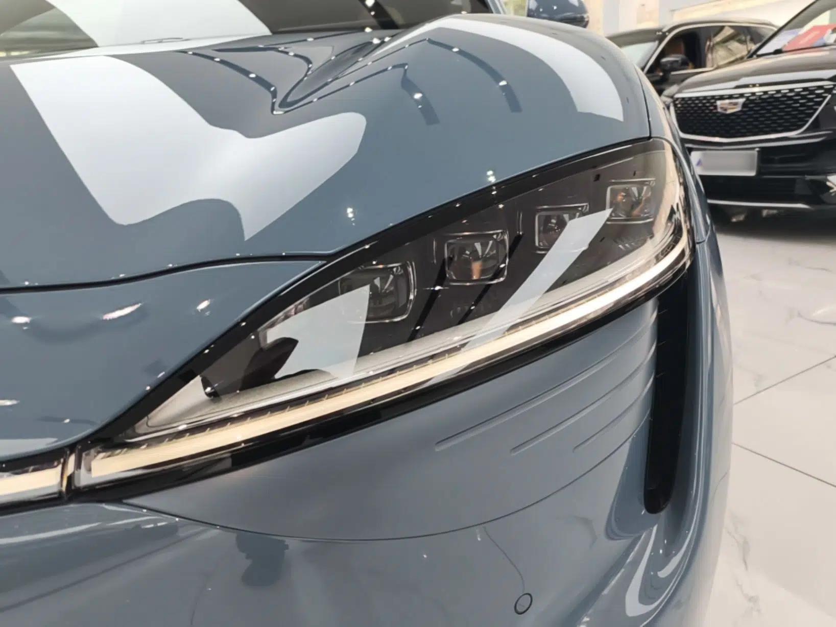 Hima Luxeed R7 2024 All-Electric 667 km Max — миниатюра 9