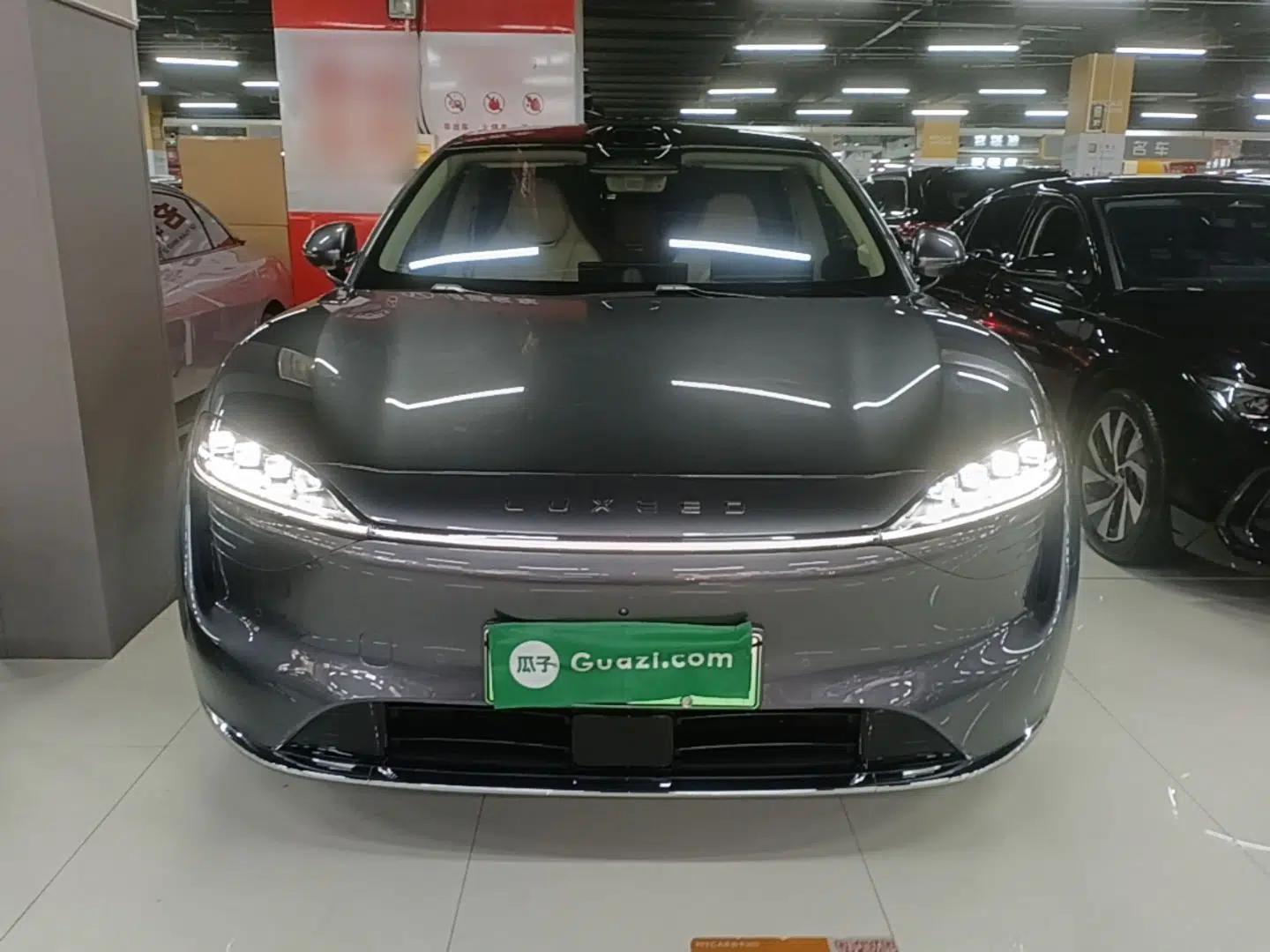 Hima Luxeed R7 2024 All-Electric 667 km Max — миниатюра 2