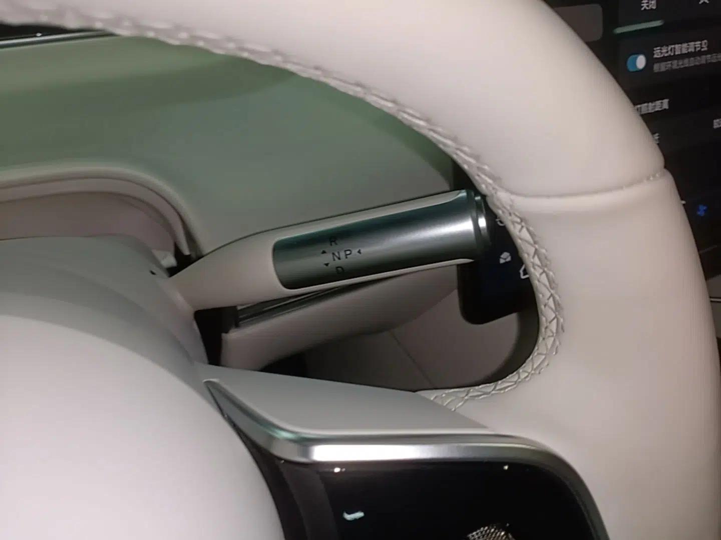Hima Luxeed R7 2024 All-Electric 667 km Max — миниатюра 17