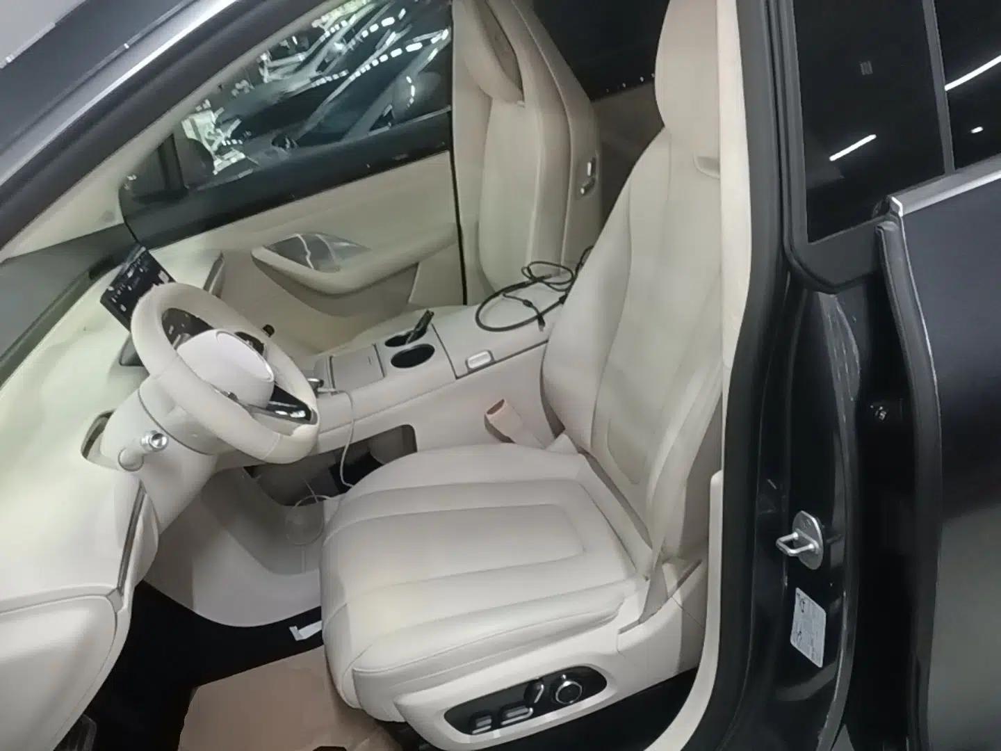 Hima Luxeed R7 2024 All-Electric 667 km Max — миниатюра 18