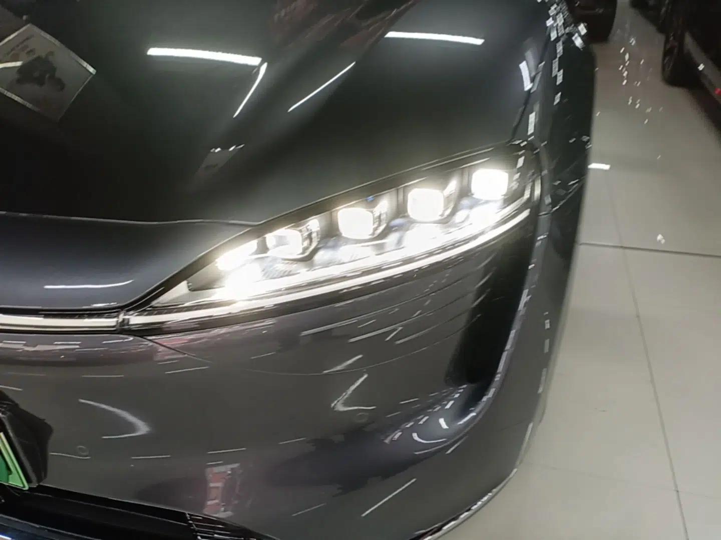 Hima Luxeed R7 2024 All-Electric 667 km Max — миниатюра 9