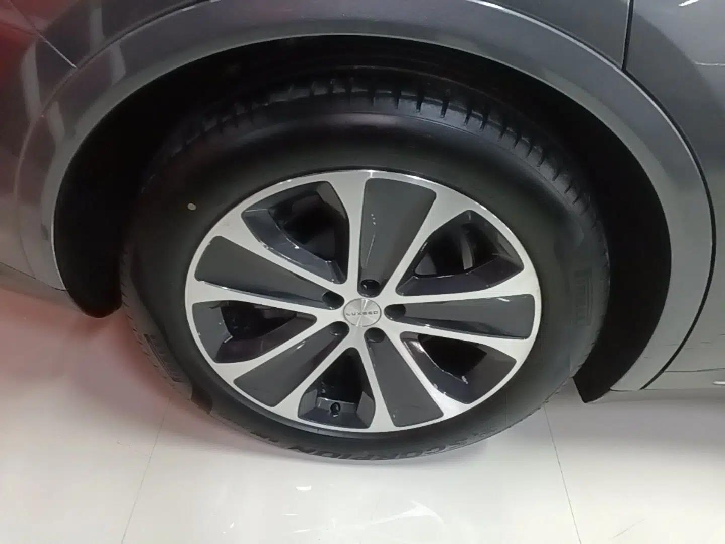 Hima Luxeed R7 2024 All-Electric 667 km Max — миниатюра 10