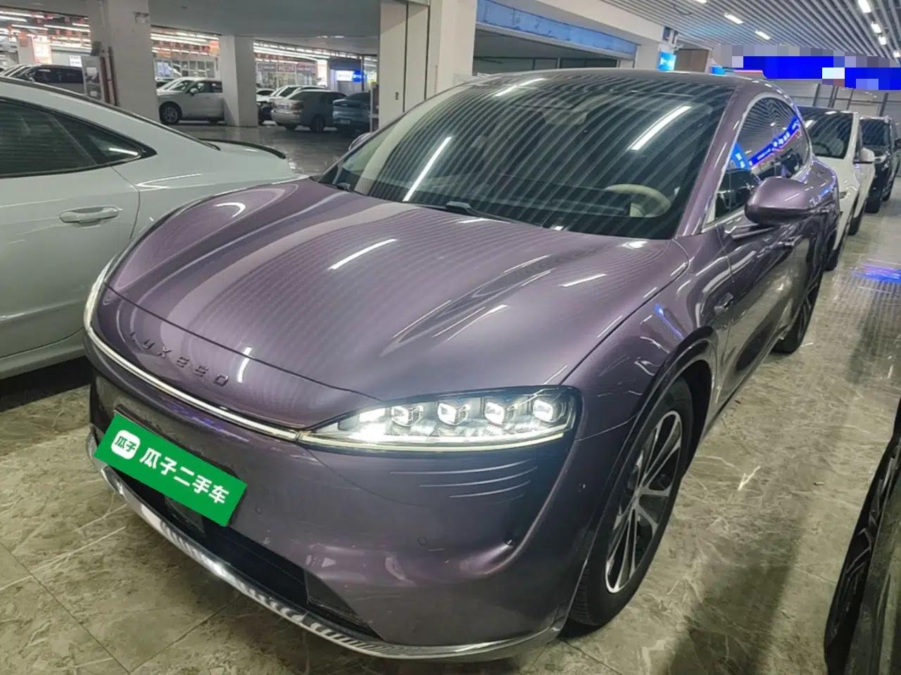 Hima Luxeed R7 2024 Pure Electric 667km Pro — миниатюра 1