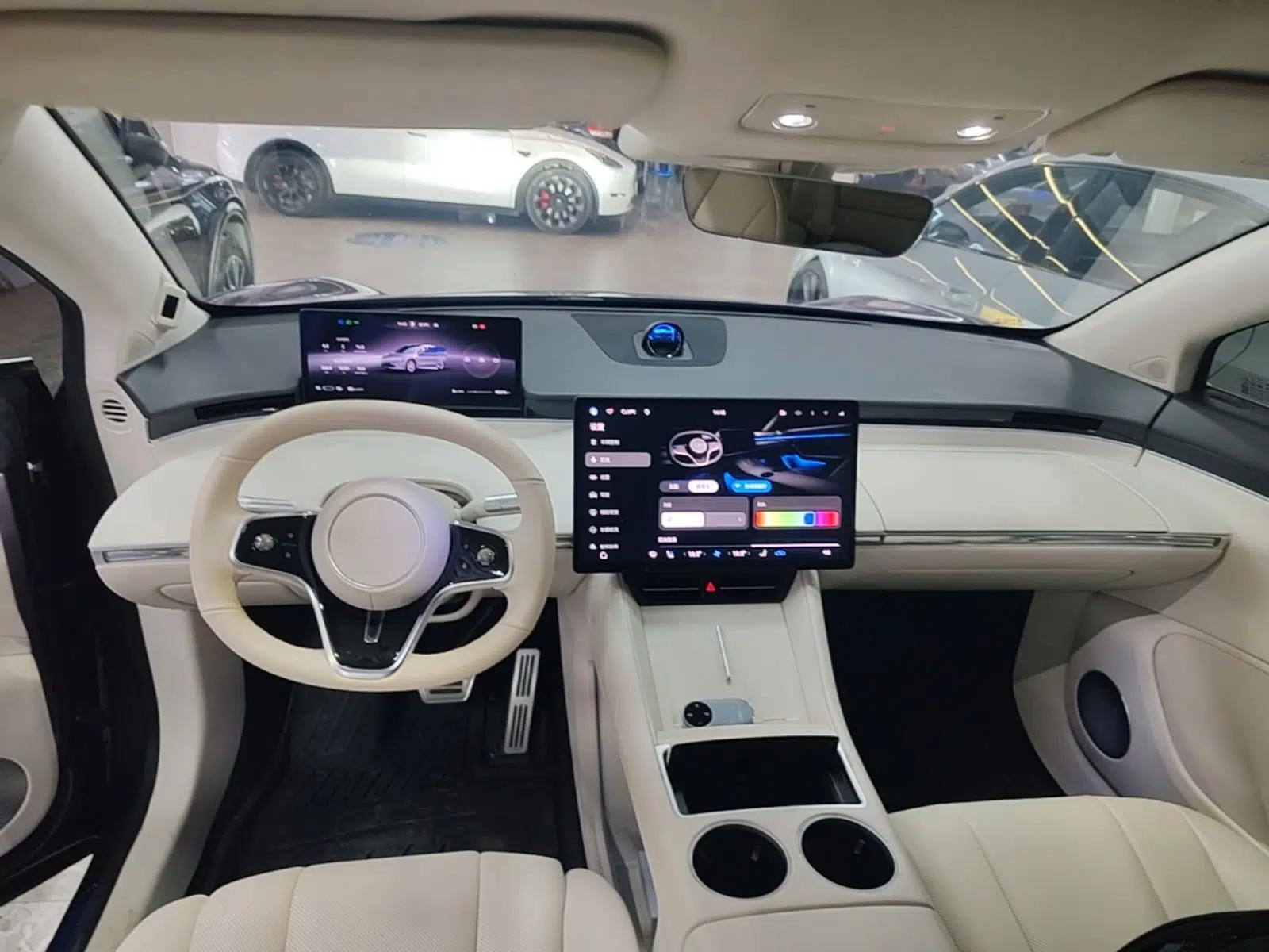 Hima Luxeed R7 2024 Pure Electric 667km Pro — миниатюра 13