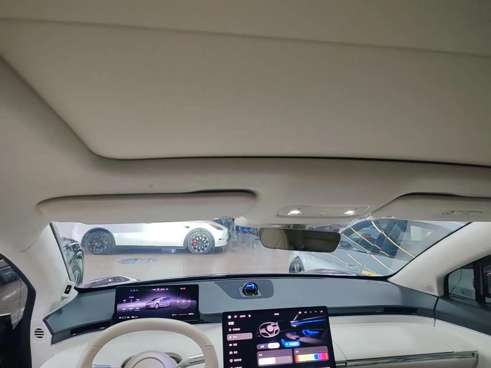 Hima Luxeed R7 2024 Pure Electric 667km Pro — миниатюра 21