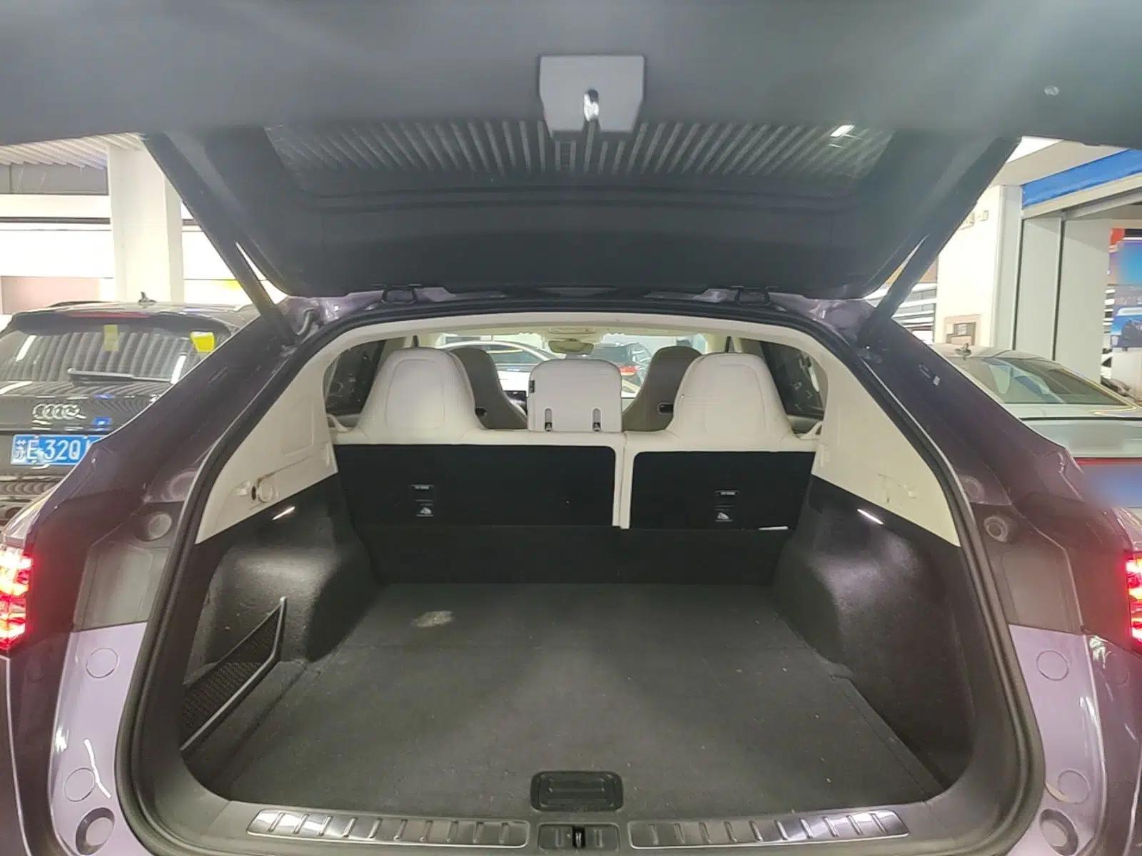 Hima Luxeed R7 2024 Pure Electric 667km Pro — миниатюра 22