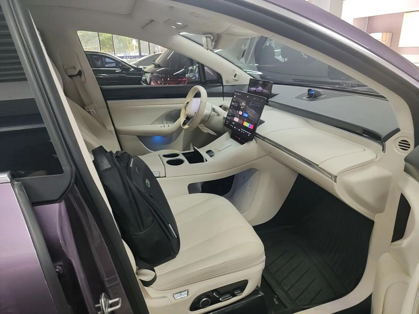 Hima Luxeed R7 2024 Pure Electric 667km Pro — миниатюра 23