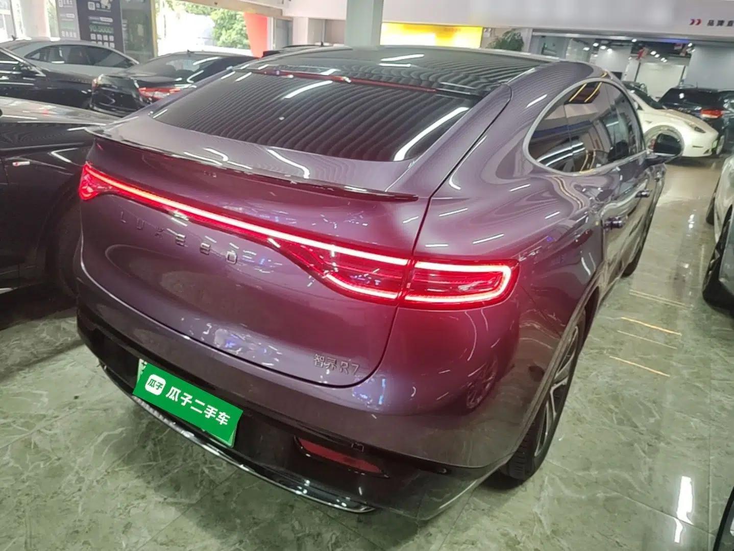 Hima Luxeed R7 2024 Pure Electric 667km Pro — миниатюра 6