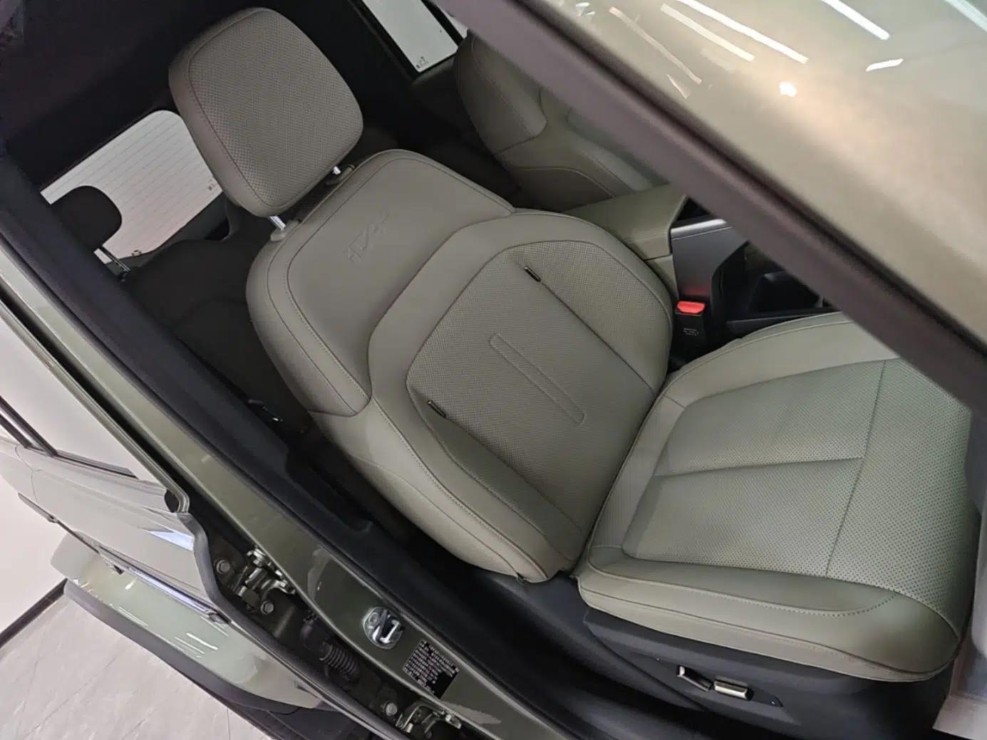 iCAR V23 2025 501 Four-Wheel Drive Intelligent Driving Version — миниатюра 23
