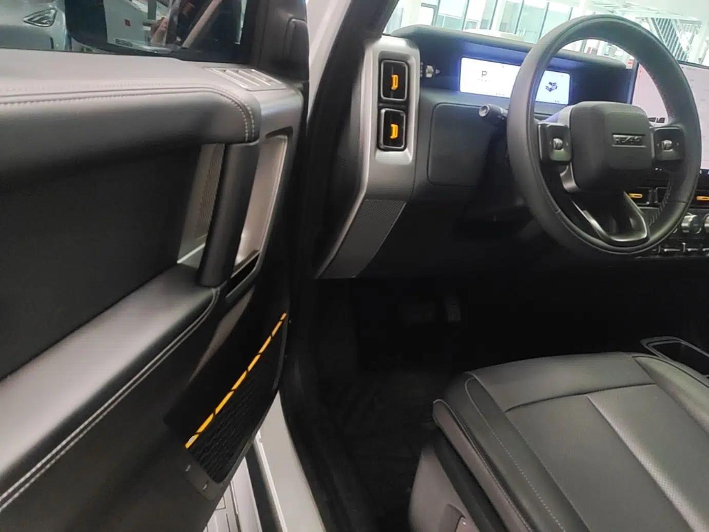 iCAR V23 2025 401 Two-Wheel Drive Advanced Edition — миниатюра 19