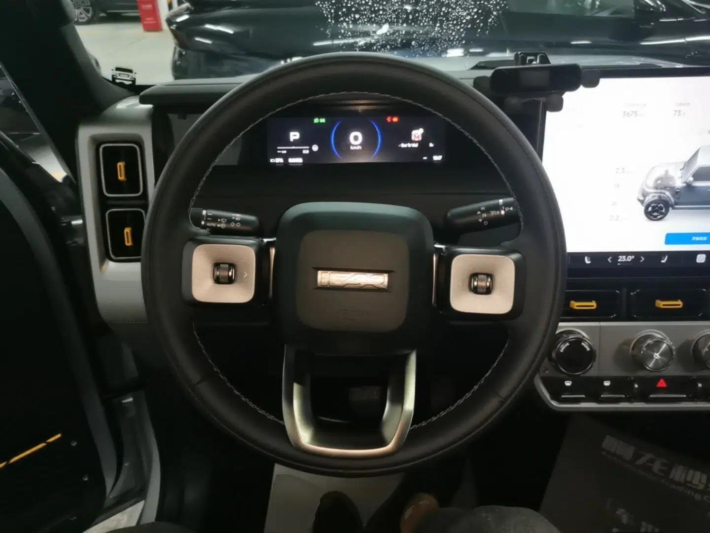iCAR V23 2026 Model 401 Two-Wheel Drive Super Sports Edition — миниатюра 14