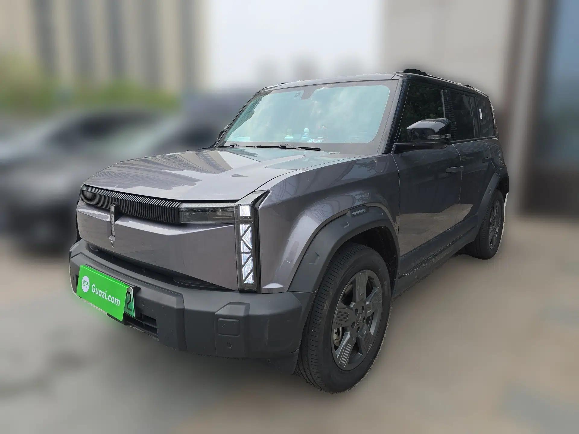 iCAR 03 2024 401km Two-Wheel Drive Standard Advanced Version — миниатюра 1